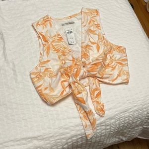 NWT Abercrombie & Fitch Orange Floral Tie Front Crop Top